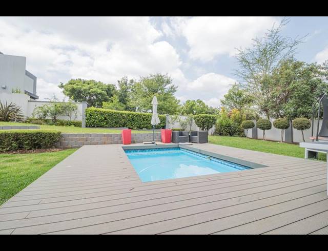 5 BEDROOM HOUSE FOR SALE IN MIDSTREAM RIDGE